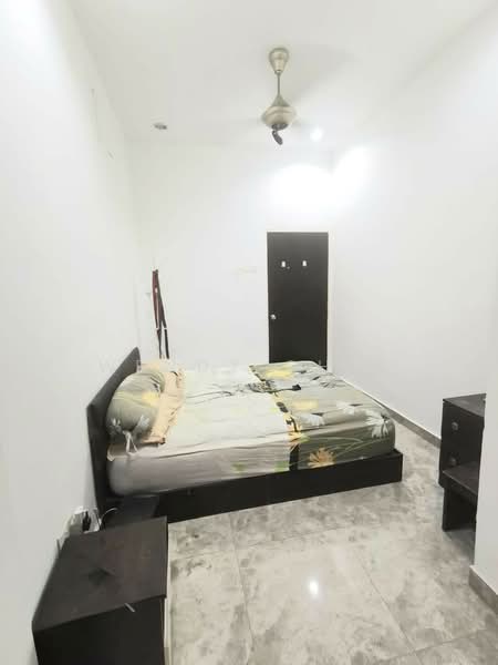 2-storey Terraced House for Sale in Taman Puchong Intan (Puchong) - Wendy Chin - Bedroom - PropertyGuru.com.my