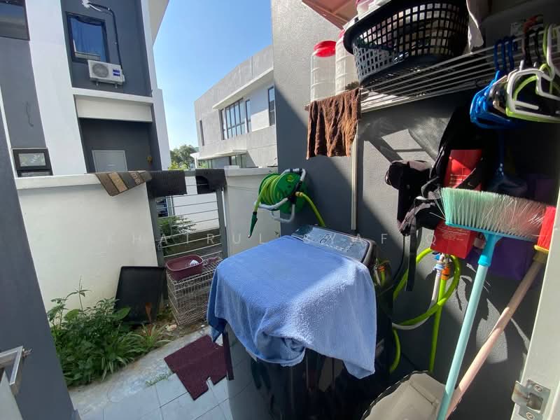 2-storey Terraced House for Sale in U12, Taman Cahaya Alam (Shah Alam) - Khairul Syafiq - Exterior - PropertyGuru.com.my