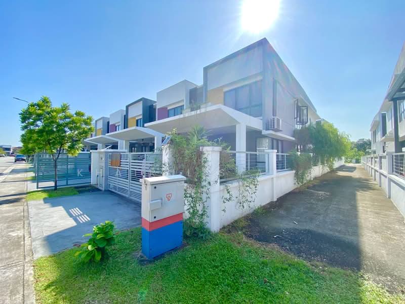 2-storey Terraced House for Sale in U12, Taman Cahaya Alam (Shah Alam) - Khairul Syafiq - Exterior - PropertyGuru.com.my