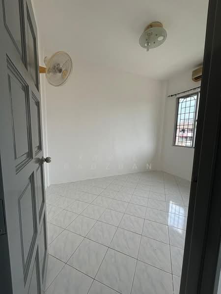 Pangsapuri untuk Disewa di Pangsapuri Putra Impian - Kamil Radzuan - Interior - PropertyGuru.com.my