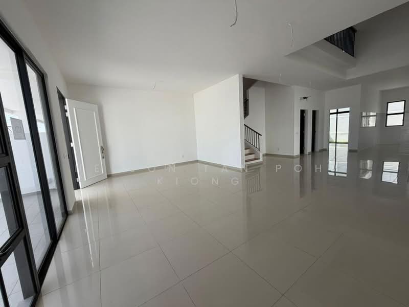 Rumah Kluster untuk Dijual di Eco Botanic 2 (Iskandar Puteri (Nusajaya)) - Nelson Tan Poh Kiong - Living Room - PropertyGuru.com.my