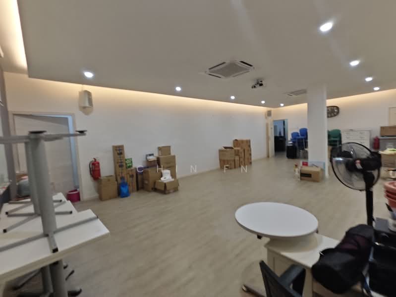 Shop for Rent in Taman Malim Jaya (Bachang) - CHIN FN - PropertyGuru.com.my