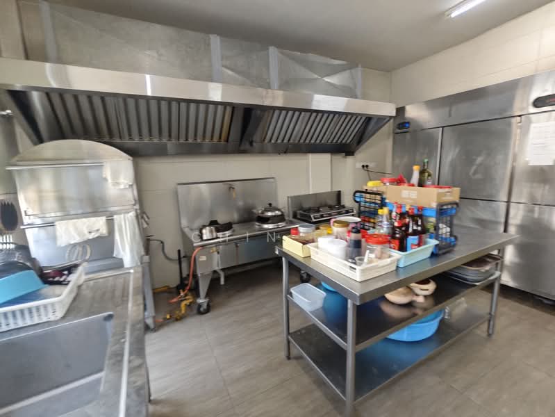 Shop for Rent in Taman Malim Jaya (Bachang) - CHIN FN - Kitchen - PropertyGuru.com.my