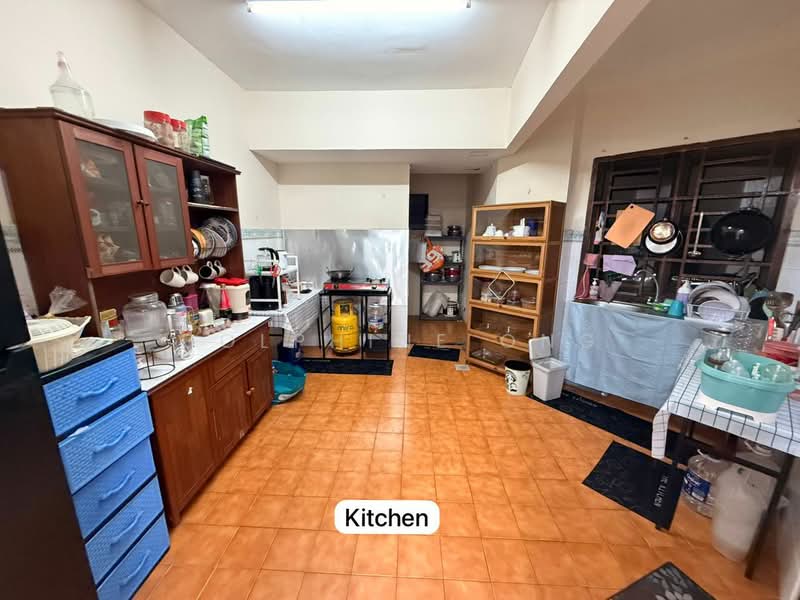 Pangsapuri untuk Dijual di Seri Mutiara Apartment - Dolphine Ong - Kitchen - PropertyGuru.com.my