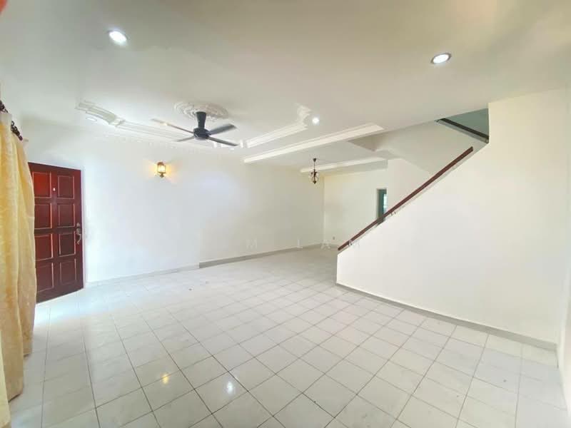 Rumah Teres 2.5 Tingkat untuk Dijual di Taman Pengkalan Barat Mewah (Ipoh) - Sam Lam - Living Room - PropertyGuru.com.my