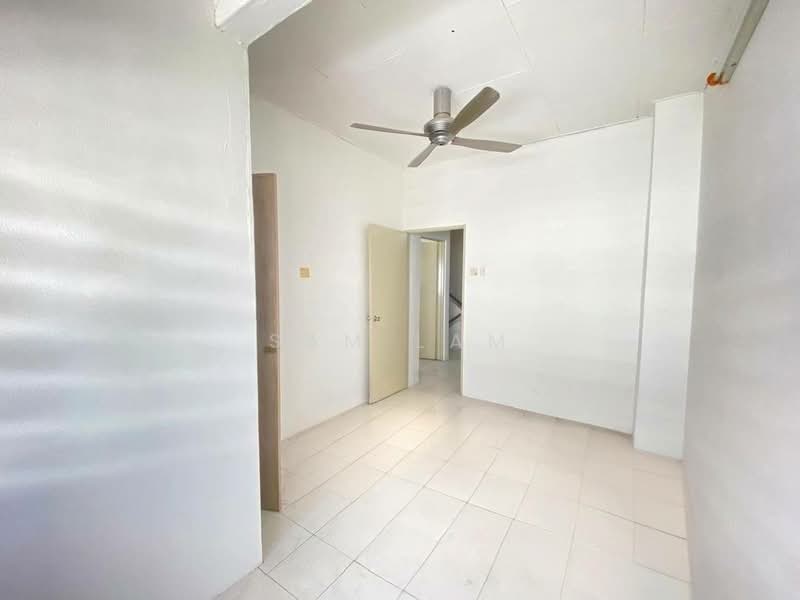 Rumah Teres 2.5 Tingkat untuk Dijual di Taman Pengkalan Barat Mewah (Ipoh) - Sam Lam - Interior - PropertyGuru.com.my