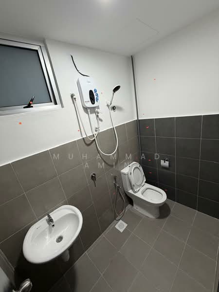 Pangsapuri untuk Disewa di Residensi Akasia Jubilee - Muhammad Amin - Bathroom - PropertyGuru.com.my