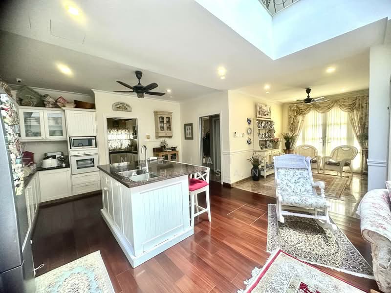 Semi-Detached House for Sale in Ampang (Selangor) - Nur Nabilah Binti Mahassan - Kitchen - PropertyGuru.com.my