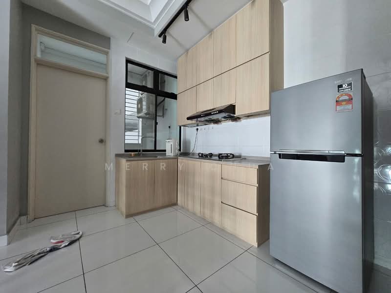 Service Residence for Rent at The Platino Serviced Apartment - Merry Chua - Kitchen - PropertyGuru.com.my