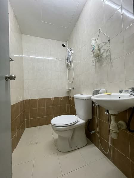 Condominium for Rent at Prima U1 - Mak Hon Kean - Bathroom - PropertyGuru.com.my