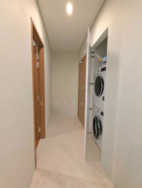 Servis Apartment untuk Dijual di Sky Suites @ KLCC - Jeniffer Lim - Corridor - PropertyGuru.com.my