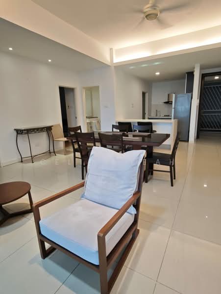 Kondominium untuk Disewa di The Peak Vista - Celine Teah - Living Room - PropertyGuru.com.my