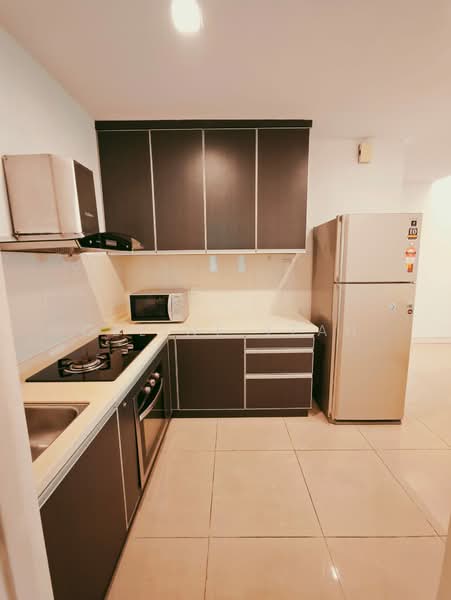 Kondominium untuk Disewa di The Peak Vista - Celine Teah - Kitchen - PropertyGuru.com.my