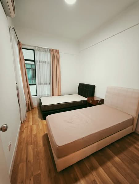 Kondominium untuk Disewa di The Peak Vista - Celine Teah - Bedroom - PropertyGuru.com.my