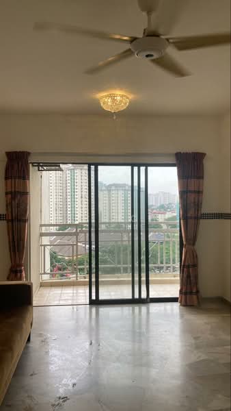 Kondominium untuk Disewa di Danau Permai - SC Toh - Balcony - PropertyGuru.com.my