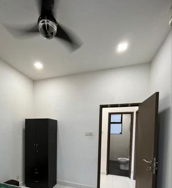 Apartment for Sale at Seri Austin Residence (Pangsapuri Seri Austin) - Darryl Kee - Bedroom - PropertyGuru.com.my