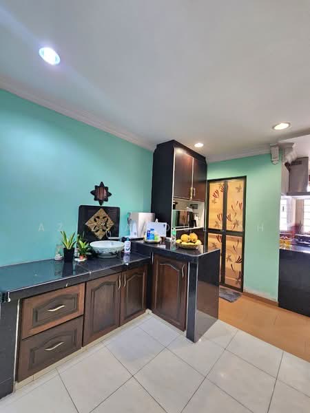 2-storey Terraced House for Sale in Usj 19 (Subang Jaya) - Aziz Abdullah - Kitchen - PropertyGuru.com.my