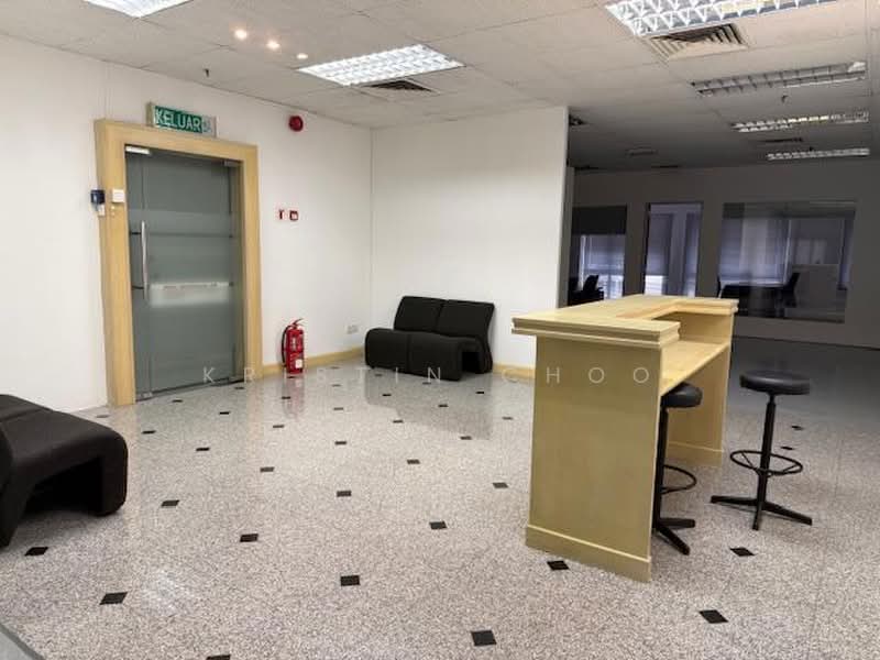 Pejabat untuk Disewa di Petaling Jaya (Selangor) - Kristin Choo - Entrance - PropertyGuru.com.my