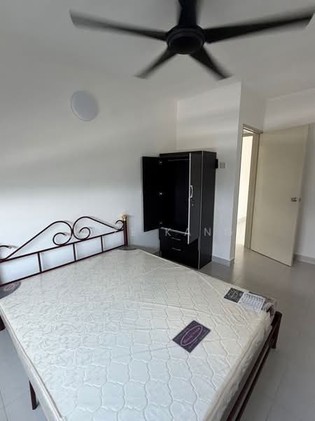 Pangsapuri untuk Disewa di Centrio Avenue - Kaze Kang - Bedroom - PropertyGuru.com.my