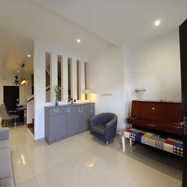 2-storey Terraced House for Sale in Alam Impian (Shah Alam) - Syafari Maulana - Living Room - PropertyGuru.com.my