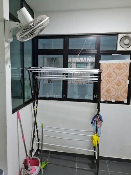 Servis Apartment untuk Dijual di Sky Loft Premium Suites - Jeddy Poh - Balcony - PropertyGuru.com.my