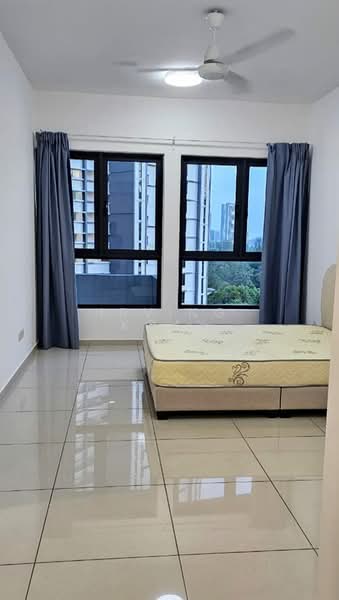 Kondominium untuk Disewa di Waterside Residence - Irving Koay - Bedroom - PropertyGuru.com.my