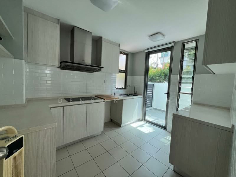 3-storey Terraced House for Sale in Desa Parkcity (Kuala Lumpur) - Denson Yeoh - Kitchen - PropertyGuru.com.my