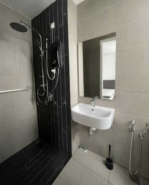 Servis Apartment untuk Disewa di H2O Residences - ALEXANDER . - Bathroom - PropertyGuru.com.my