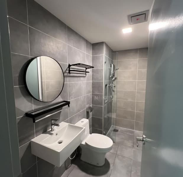 Servis Apartment untuk Disewa di 121 Residences - CH Ng - Bathroom - PropertyGuru.com.my