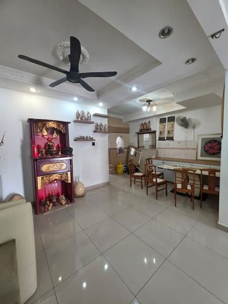 2-storey Terraced House for Sale in Ulu Tiram (Johor) - Bernice Gan - Living Room - PropertyGuru.com.my