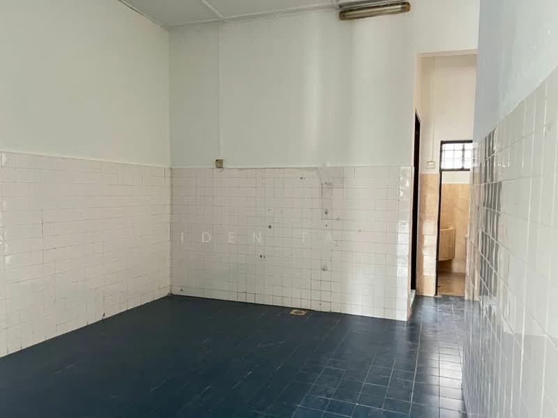 Rumah Teres 1 Tingkat untuk Dijual di Taman Skudai Baru (Skudai) - Iden Tan - Interior - PropertyGuru.com.my