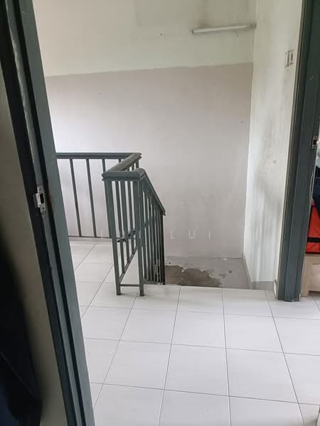 Rumah Teres 2 Tingkat untuk Dijual di Taman Scientex Pasir Gudang (Pasir Gudang) - Lui Lui - Upstairs - PropertyGuru.com.my