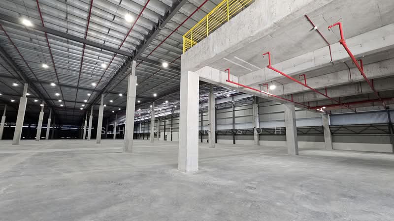 Warehouse for Rent in Seksyen 16 (Shah Alam) - Shireen Soh - Interior - PropertyGuru.com.my