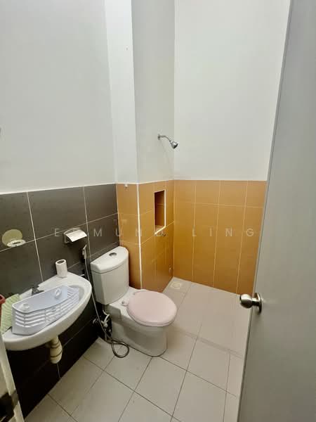 Rumah Teres 2 Tingkat untuk Disewa di Johor Bahru (Johor) - Edmund Ling - Bathroom - PropertyGuru.com.my