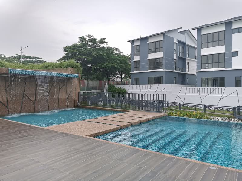 Semi-Detached House for Sale in Kwasa Damansara (Sungai Buloh) - Avenda Yap - Exterior - PropertyGuru.com.my
