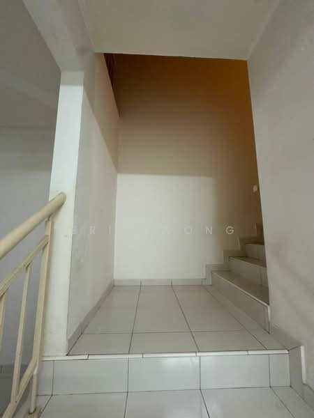 Rumah Teres 2 Tingkat untuk Disewa di Setia Tropika (Johor Bahru) - Eric Wong - Interior - PropertyGuru.com.my