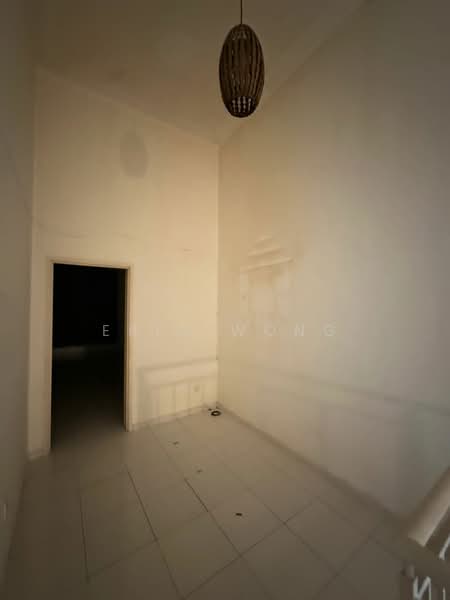 Rumah Teres 2 Tingkat untuk Disewa di Setia Tropika (Johor Bahru) - Eric Wong - Interior - PropertyGuru.com.my