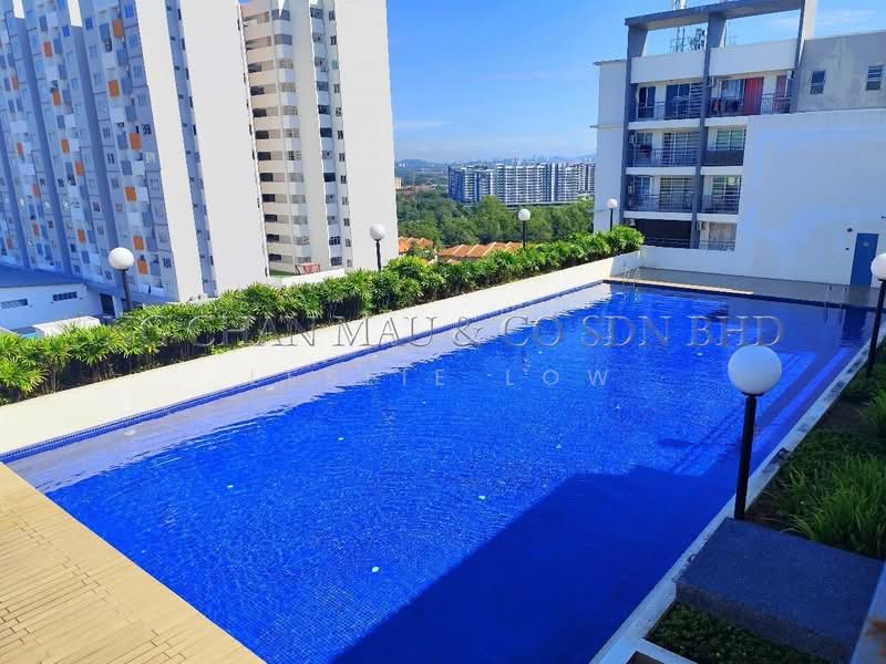 Kondominium untuk Dijual di Hijauan Heights - Leslie Low - Pool - PropertyGuru.com.my