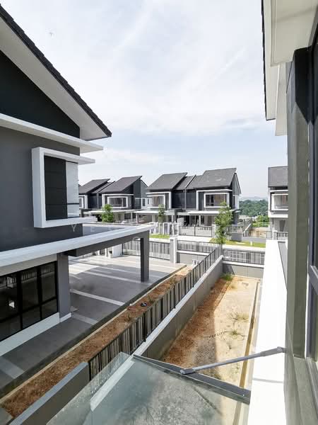 Semi-Detached House for Sale in Sungai Buloh (Selangor) - Yeong Wan Chi - PropertyGuru.com.my