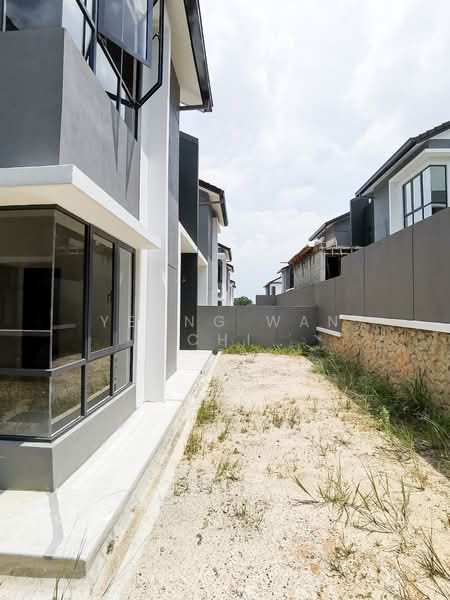 Semi-Detached House for Sale in Sungai Buloh (Selangor) - Yeong Wan Chi - PropertyGuru.com.my