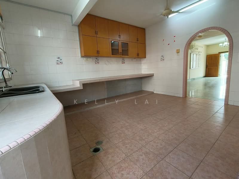 Rumah Teres 2 Tingkat untuk Dijual di Taman Kepong (Kepong) - Kelly Lai - Kitchen - PropertyGuru.com.my