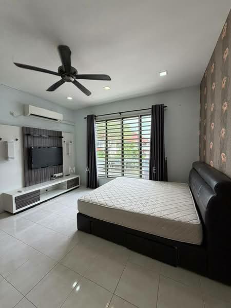 2-storey Terraced House for Sale in Taman Mount Austin (Tebrau) - Max Yee - Bedroom - PropertyGuru.com.my