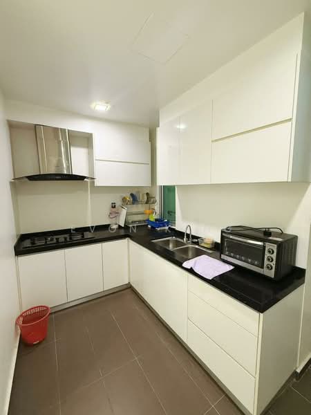Kondominium untuk Dijual di The Golden Triangle Condominium - Evon Kang - Kitchen - PropertyGuru.com.my