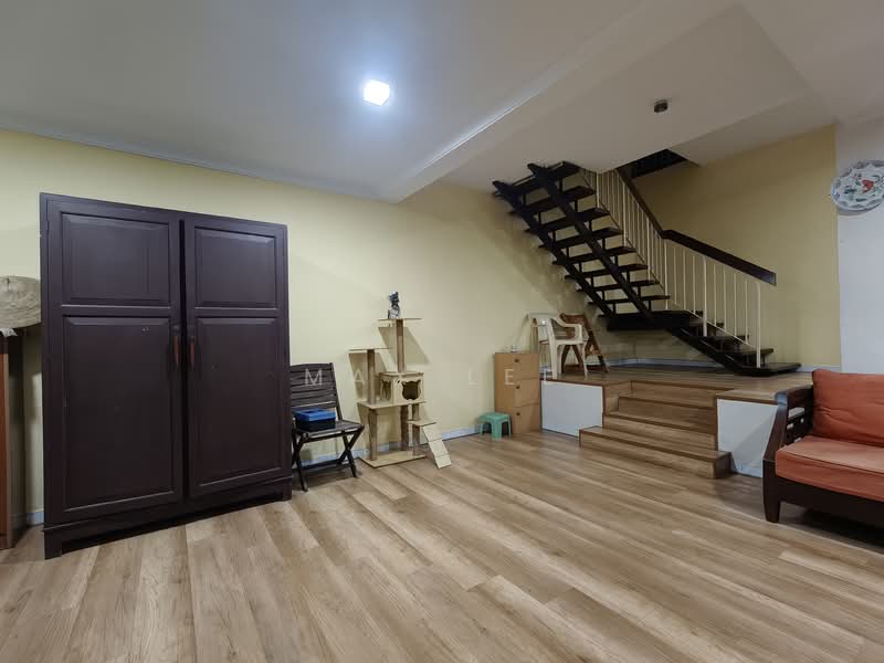 Rumah Teres 2 Tingkat untuk Dijual di Taman Desa (Kuala Lumpur) - Max Lee - Living Room - PropertyGuru.com.my