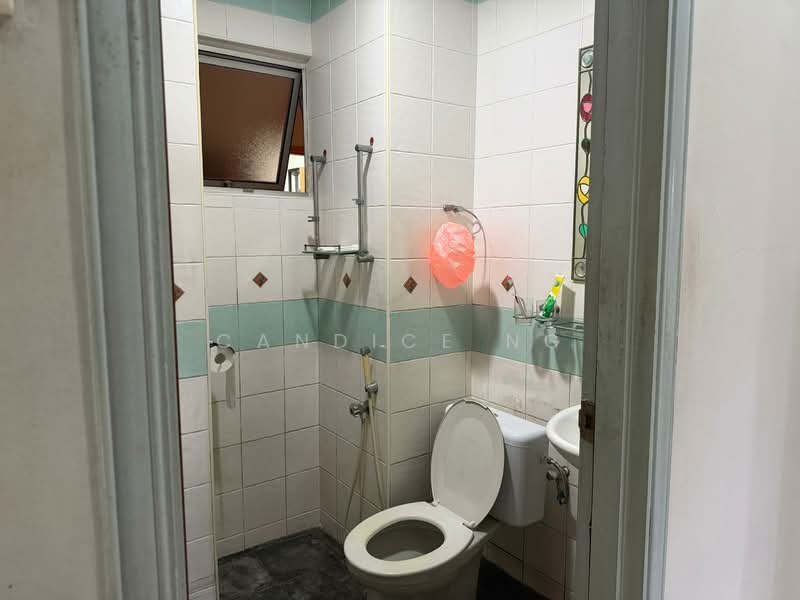 Kondominium untuk Dijual di Robson Heights - Candice Ng - Bathroom - PropertyGuru.com.my