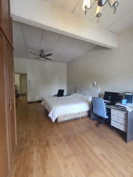 Rumah Teres 2 Tingkat untuk Dijual di Bukit Jelutong (Shah Alam) - Normy Yusoff - Bedroom - PropertyGuru.com.my