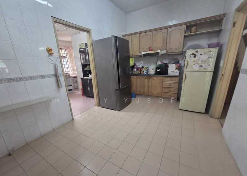 Rumah Teres 2 Tingkat untuk Dijual di Bukit Jelutong (Shah Alam) - Normy Yusoff - Kitchen - PropertyGuru.com.my