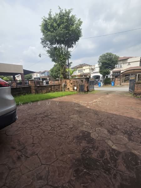 Rumah Teres 2 Tingkat untuk Dijual di Bukit Jelutong (Shah Alam) - Normy Yusoff - Exterior - PropertyGuru.com.my