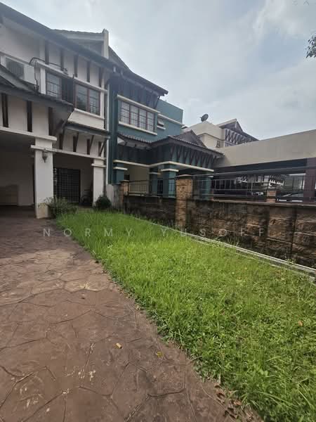 Rumah Teres 2 Tingkat untuk Dijual di Bukit Jelutong (Shah Alam) - Normy Yusoff - Exterior - PropertyGuru.com.my