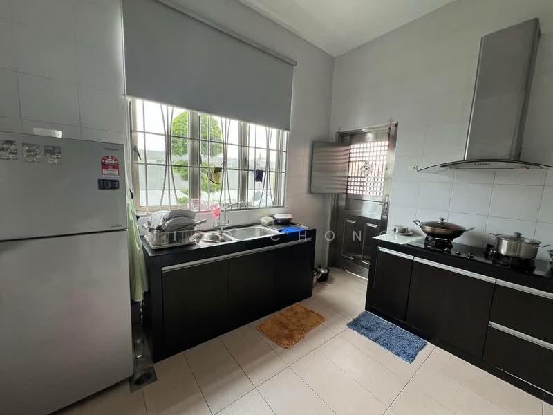 Bungalow for Sale in Bandar Baru Permas Jaya (Permas Jaya) - Nico Chong - Kitchen - PropertyGuru.com.my